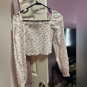 Selling this cute top from top shop! New with tags! Size 4 or small.